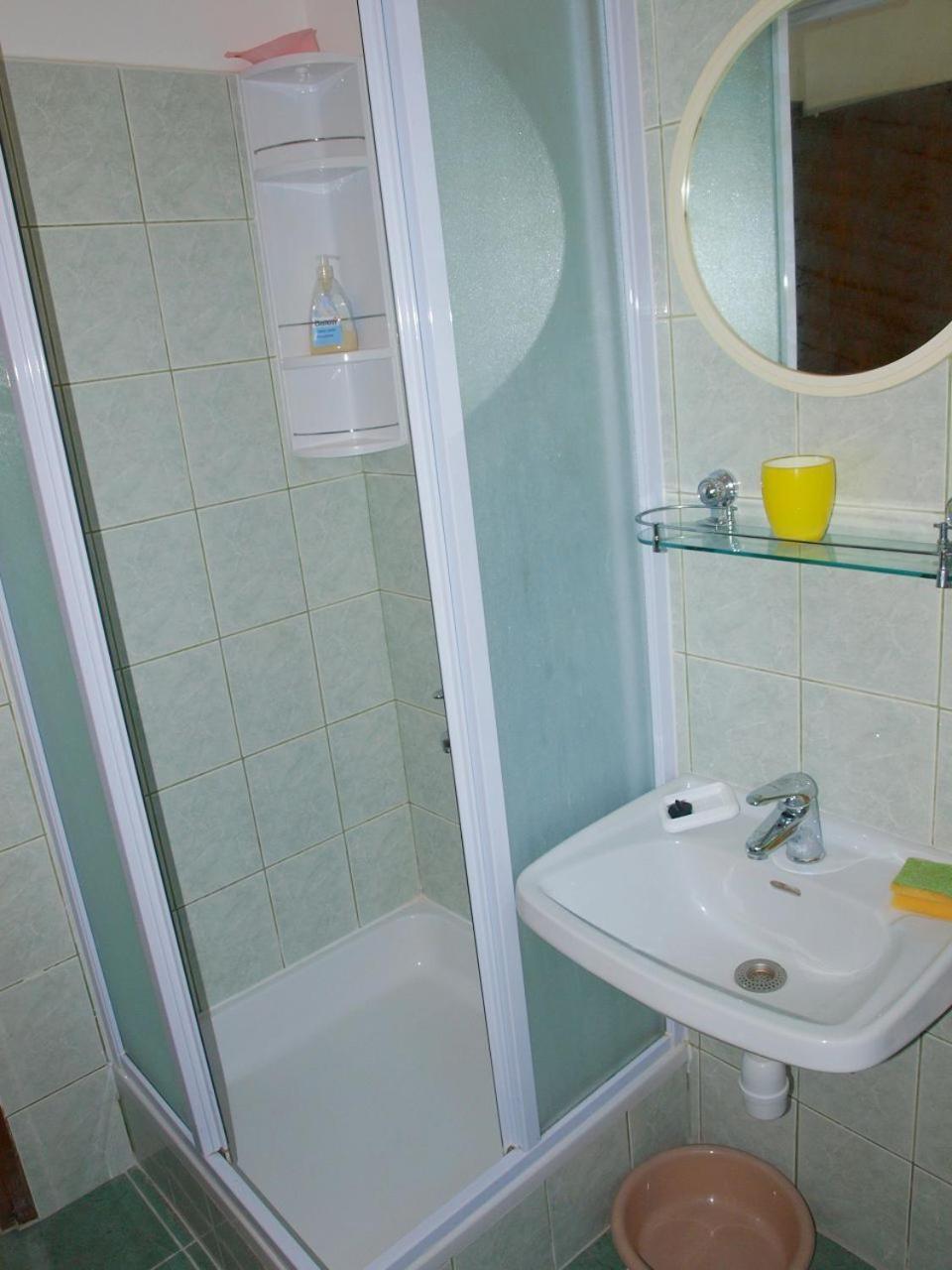 Apartments Mirja - 100M From The Beach & Parking Trogir Exterior foto